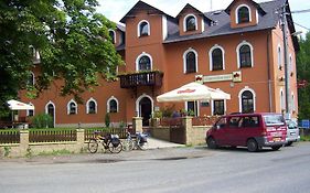 Penzion U červených vrat